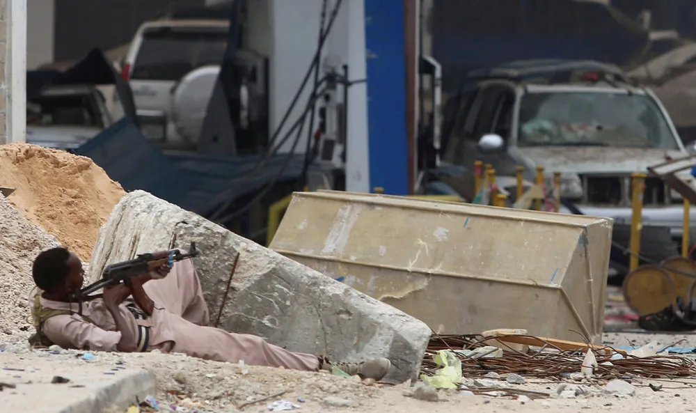 Somali Islamist Militants Attack Hotel in Mogadishu