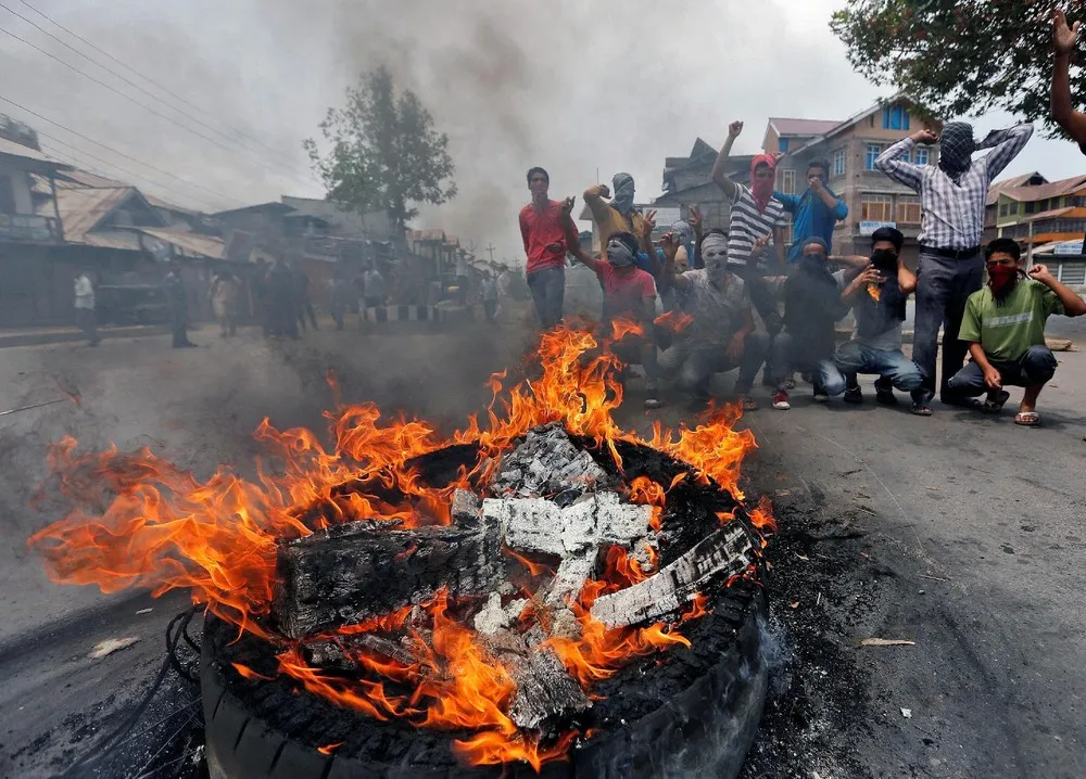 The Day in Photos – July 27, 2016