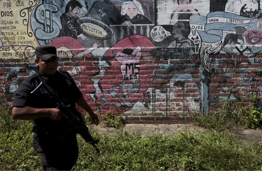 The Day in Photos – December 10, 2015