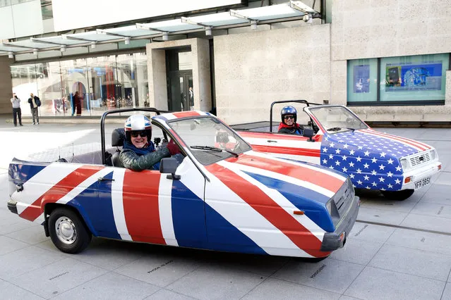 Chris Evans and Matt Le Blanc drive Reliant Robins round Portland Place while filming scenes for Top Gear in London, UK on February 19, 2016. (Photo by Neil Mockford/Alex Huckle/GC Images)