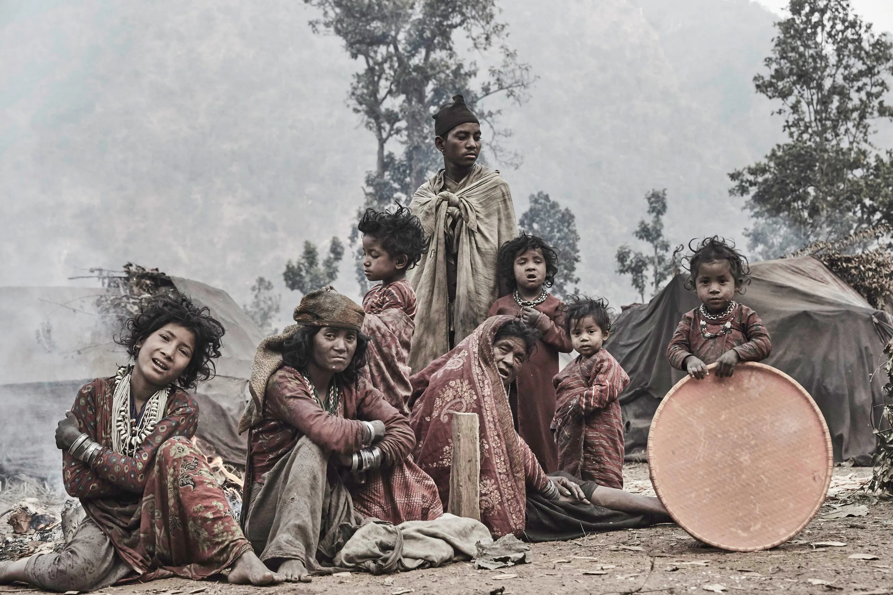 Племя дата выхода. Племя кочевников. Кочевники Индии. Кочевые племена Непала.