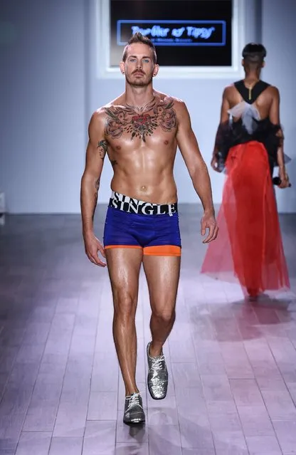 A model walks the runway at the Tumbler And Tipsy By Michael Kuluva fashion show during Style360 Spring 2016 on September 16, 2015 in New York City. (Photo by Ilya S. Savenok/Getty Images)
