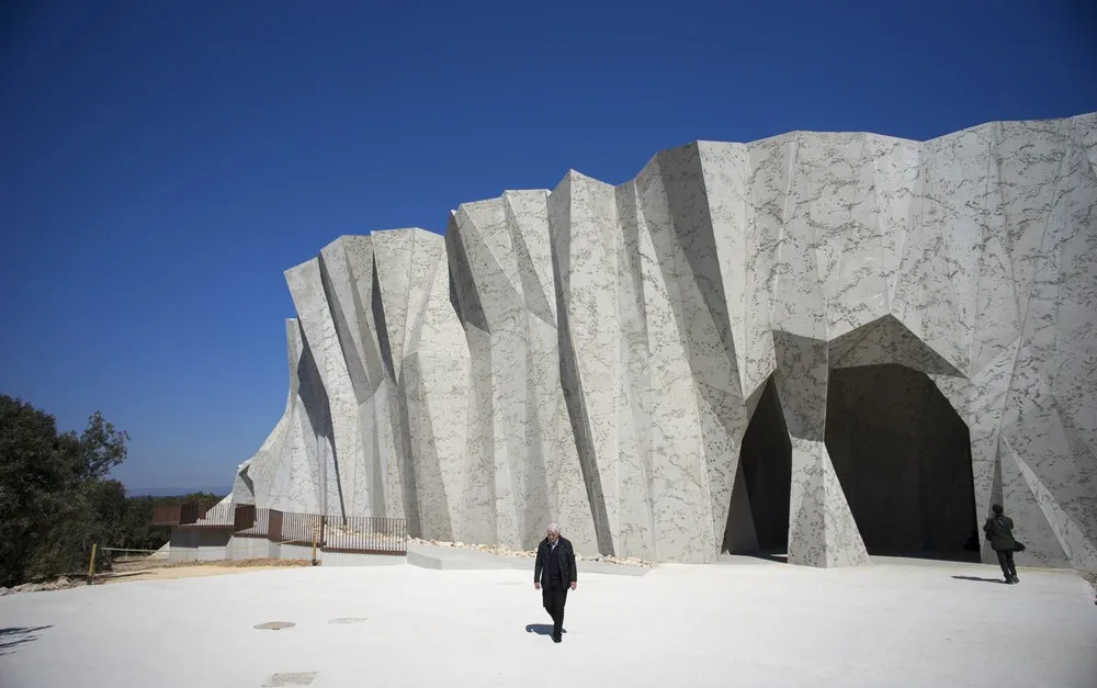 World's Oldest Art Replicated