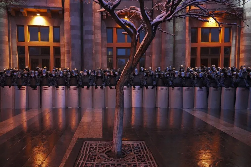 Pictures of the Year 2021, Part 14/102