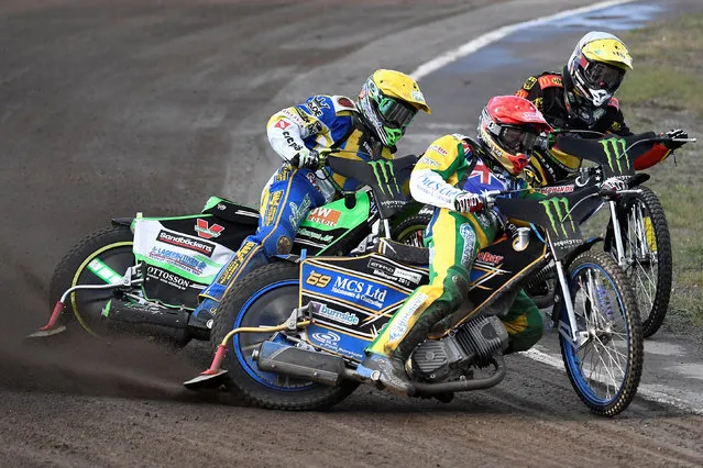 Sweden's Peter Ljung, Australia's Jason Doyle and Germany's Kevin Wolbert during heat 5 of the Speedway Team World Championship, Event 2 at the Stena Arena in Vastervik, Sweden July 26, 2016. (Photo by Mikael Fritzon/Reuters/TT News Agency)