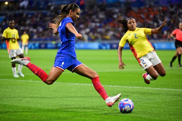 France's defender #02 Maelle Lakrar shoots the ball during the women's group A football match between France and Colombia during the Paris 2024 Olympic Games at the Lyon Stadium in Lyon on July 25, 2024. (Photo by Olivier Chassignole/AFP Photo)