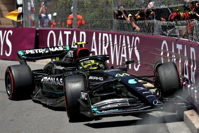 Lewis Hamilton of Great Britain driving the (44) Mercedes AMG Petronas F1 Team W14 crashes during final practice ahead of the F1 Grand Prix of Monaco at Circuit de Monaco on May 27, 2023 in Monte-Carlo, Monaco. (Photo by Bryn Lennon – Formula 1/Formula 1 via Getty Images)