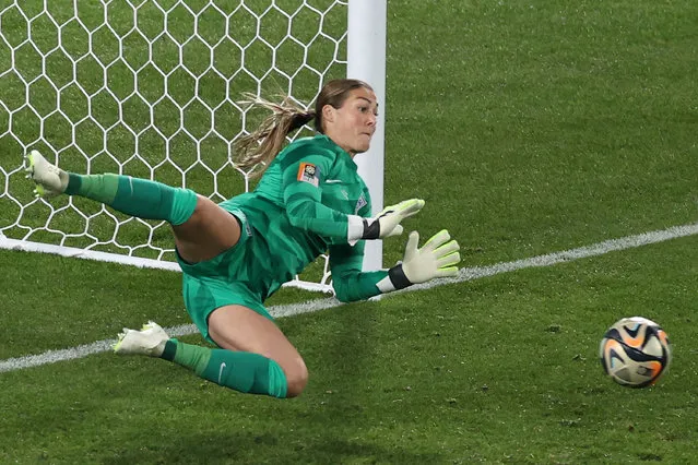 Mary Earps of England saves a penalty taken by Jennifer Hermoso of Spain (not pictured) during the FIFA Women's World Cup Australia & New Zealand 2023 Final match between Spain and England at Stadium Australia on August 20, 2023 in Sydney, Australia. (Photo by Brendon Thorne/Getty Images)