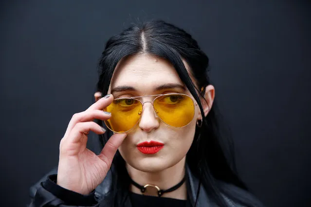 Fashion editor Tori West poses for a portrait during London Fashion Week in London, Britain February 17, 2017. (Photo by Neil Hall/Reuters)