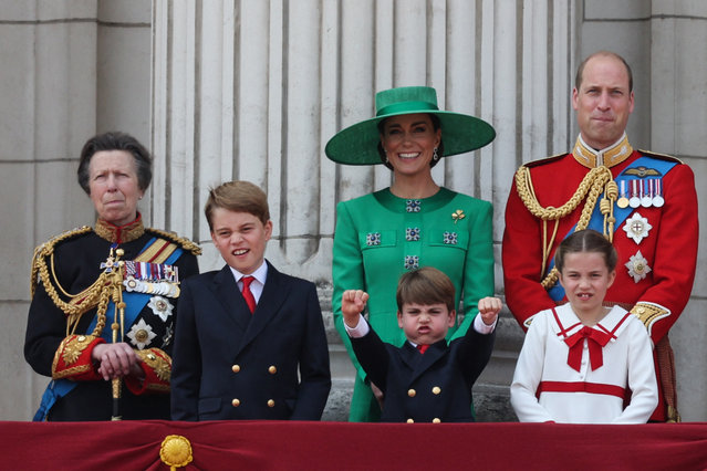 (L-R) Britain's Princess Anne, Princess Royal, Britain's Prince George of Wales, Britain's Prince Louis of Wales, Britain's Catherine, Princess of Wales, Britain's Princess Charlotte of Wales and Britain's Prince William, Prince of Wales, come out to watch the fly-past of aircraft by the Britain's Royal Air Force (RAF) from the balcony of Buckingham Palace after attending the King's Birthday Parade, “Trooping the Colour”, in London on June 17, 2023. The ceremony of Trooping the Colour is believed to have first been performed during the reign of King Charles II. Since 1748, the Trooping of the Colour has marked the official birthday of the British Sovereign. Over 1500 parading soldiers and almost 300 horses take part in the event. (Photo by Adrian Dennis/AFP Photo)