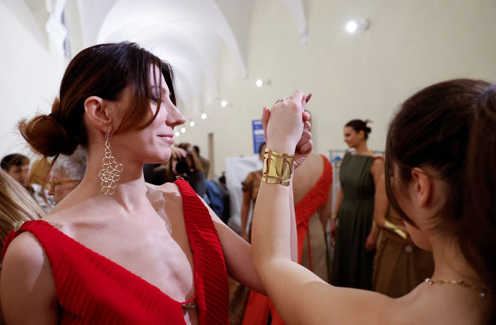 Pictures of the Year 2024, Part 006/240