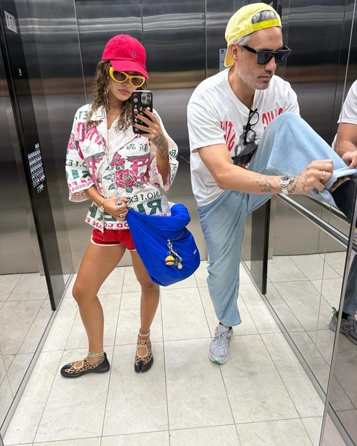 British singer-songwriter Rita Ora and New Zealand filmmaker and actor Taika Waititi take a vibrant elevator snap in the last decade of March 2025. (Photo by ritaora/Instagram)