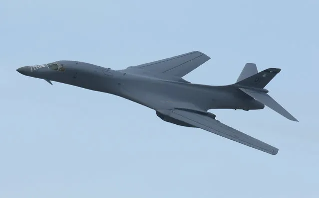 A U.S. Air Force Rockwell B-1B Lancer long-distance bomber flies during a demonstration at the ILA Berlin Air Show on May 28, 2008 in Berlin, Germany. (Photo by Sean Gallup/Getty Images)