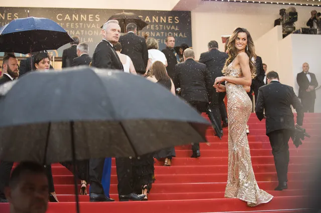 Model Izabel Goulart poses for photographers upon arrival at the premiere of the film “Burning” at the 71st international film festival, Cannes, southern France, Wednesday, May 16, 2018. (Photo by Arthur Mola/Invision/AP Photo)