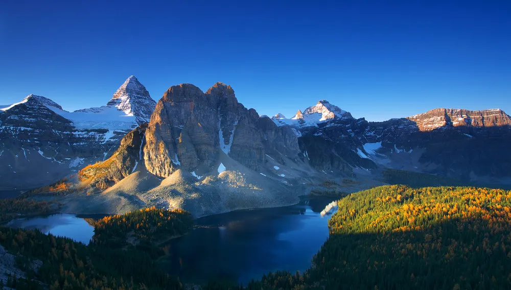 ALL 2012 National Geographic Traveler Photo Contest – in HIGH RESOLUTION. Part I: “Outdoor Scenes” – Weeks 7-14 (68 Photos)