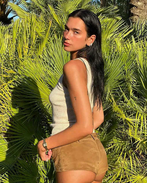 English-Albanian singer and songwriter Dua Lipa posted a series of sеxy snaps on Instagram in the last decade of August 2023. (Photo by Instagram)
