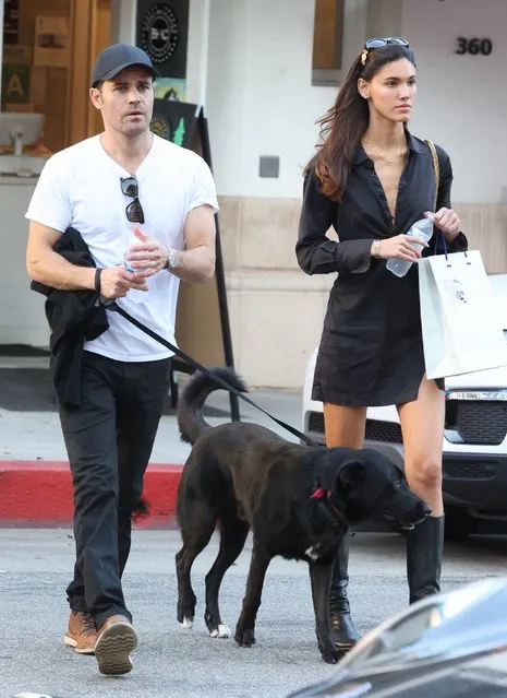 American actor Paul Wesley and new model girlfriend Natalie Kuckenburg are seen out shopping together on December 6, 2023. (Photo by APEX/The Mega Agency)
