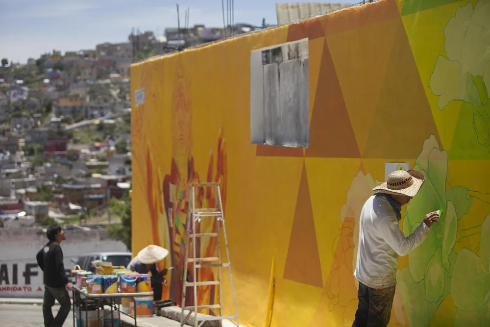 Huge Rainbow Mural in Mexico