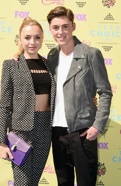 Actors Peyton List (L) and Spencer List attend the Teen Choice Awards 2015 at the USC Galen Center on August 16, 2015 in Los Angeles, California. (Photo by Steve Granitz/WireImage)