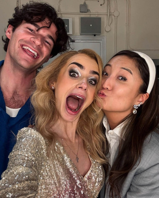 “Emily in Paris” co-stars Paul Forman and Ashley Park (right) stop by to catch Lily Collins’ performance in the play “Barcelona” in London in the second decade of December 2024. (Photo by Lily Collins/Instagram)