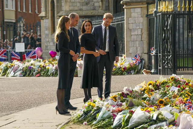 HRH William and Catherine, Harry and Megan view the flowers and speak to well wishers outside Windsor castle on September 10, 2022. (Photo by Ian Whittaker/News Group Newspapers)