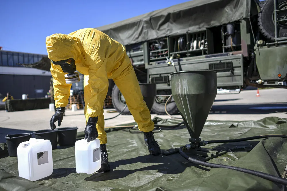 The Day in Photos – April 24, 2020