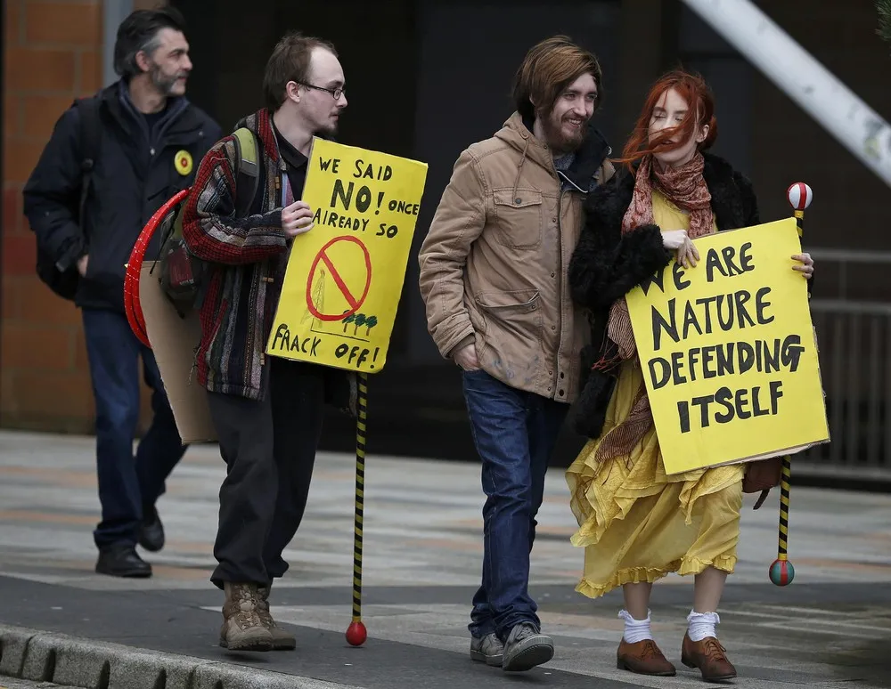 The Day in Photos – February 10, 2016