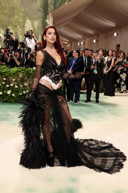 English-Albanian singer and songwriter Dua Lipa attends The 2024 Met Gala Celebrating “Sleeping Beauties: Reawakening Fashion” at The Metropolitan Museum of Art on May 06, 2024 in New York City. (Photo by John Shearer/WireImage)