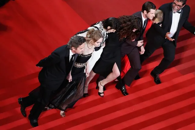 Cast of the movie “The Dancer” Louis-Do de Lencquesaing, Lily-Rose Melody Depp, Soko, Stéphanie Di Giusto, Gaspard Ulliel, Mélanie Thierry and Alain Attal  attend the “I, Daniel Blake” premiere during the 69th annual Cannes Film Festival at the Palais des Festivals on May 13, 2016 in Cannes, France. (Photo by Pool/Getty Images)