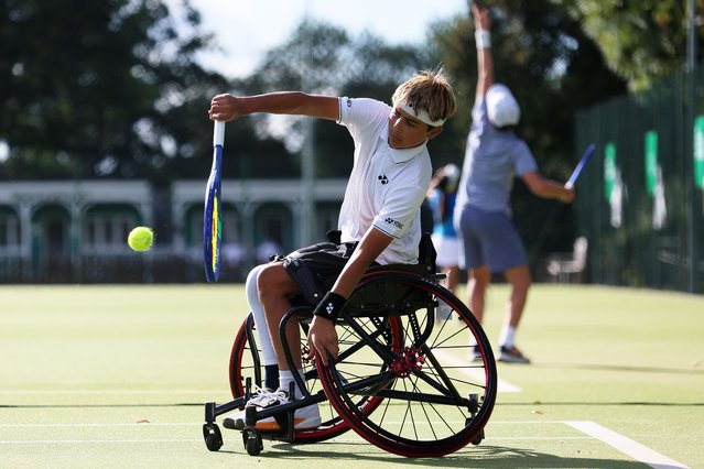 Lucas De Gouveia plays a backhand during the Fred Perry Tennis Trust Championship Finals at Brentham Lawn Tennis Club on September 21, 2025 in London, England. (Photo by Tom Dulat/Getty Images for Fred Perry)
