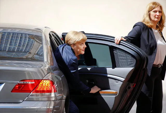 German Chancellor Angela Merkel arrives for the 2016 Charlemagne Prize ceremony, during which Pope Francis will be awarded, at the Vatican May 6, 2016. (Photo by Stefano Rellandini/Reuters)