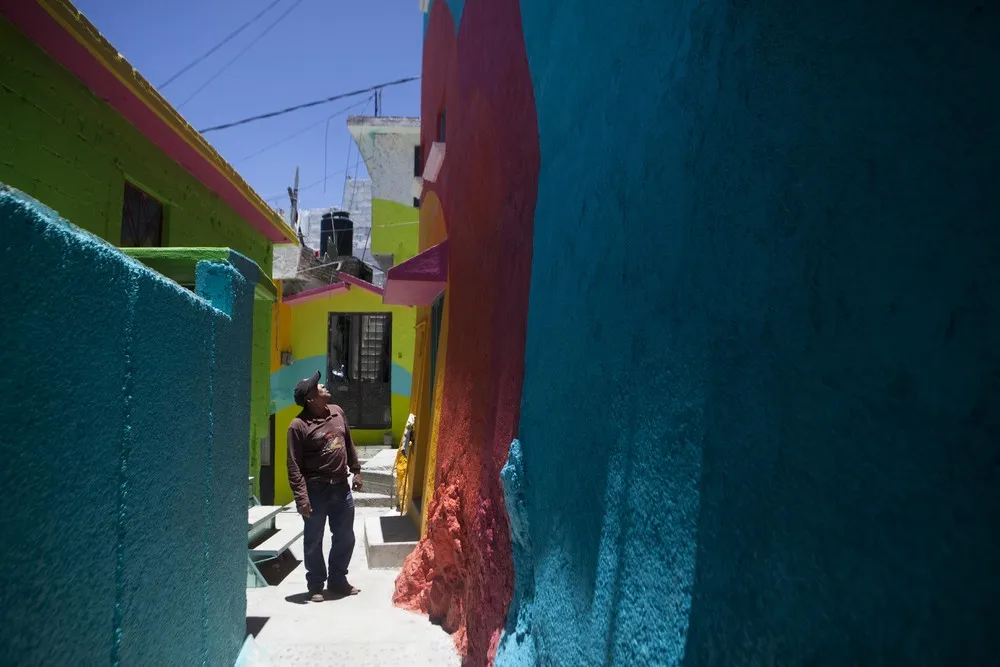 Huge Rainbow Mural in Mexico