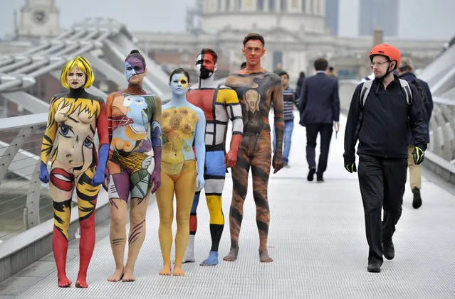 Human canvases modelling world famous artworks including Van Gogh's Sunflowers and Edvard Munch's The Scream take to the streets of London in a bid to mend Britain's disconnect with art on September 25, 2017. Award winning body paint artist Sarah Attwell was commissioned by online art platform Rise Art to show that great art is for everybody, following research that revealed 1 in 6 Brits have never set foot in an art gallery. (Photo by Imagewise Ltd/Rex Features/Shutterstock)