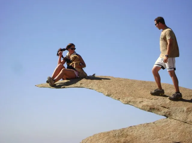 “Fellow hikers on Potato Chip Rock”. (Photo by Noel Ruiz)