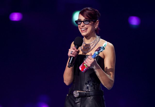 English-Albanian singer Dua Lipa speaks after receiving the award for Pop Act at the BRIT Awards at the O2 Arena in London, Britain, on March 2, 2024. (Photo by Isabel Infantes/Reuters)