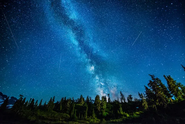 “Chasin' The Perseids”. (Photo and comment by Dave Morrow)