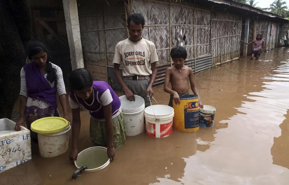 Heavy Showers Flooded Some Areas in India