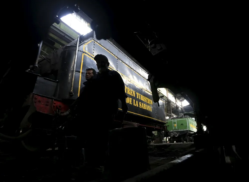 “La Sabana” – a Tourist Train in Colombia