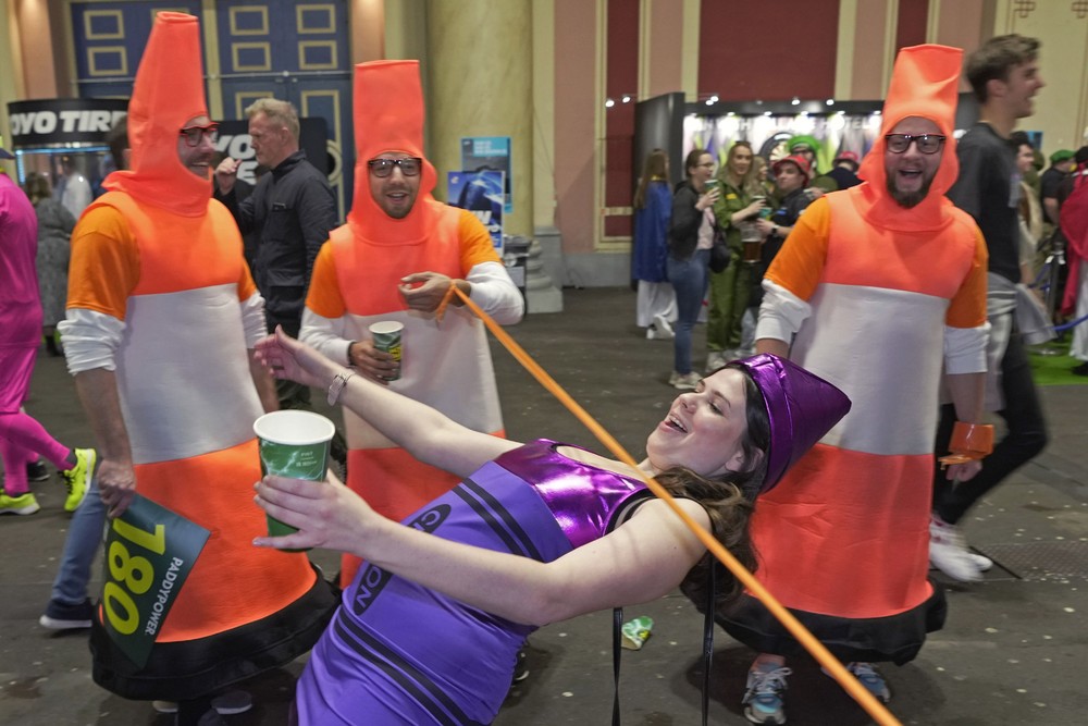 Pictures of the Year 2024, Part 006/240