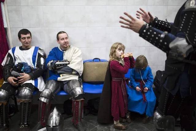 Israeli competitors are seen at the dressing room during the “World Medieval Fighting Championship – the Israeli Challenge” in Rishon Letzion near Tel Aviv on January 22, 2015. (Photo by Amir Cohen/Reuters)