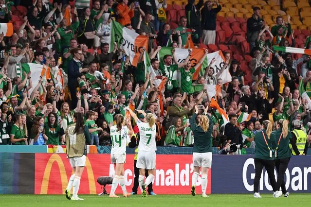 Republic of Ireland players acknowledge the fans after the draw during the FIFA Women's World Cup Australia & New Zealand 2023 Group B match between Ireland and Nigeria at Brisbane Stadium on July 31, 2023 in Brisbane, Australia. (Photo by Bradley Kanaris/Getty Images)