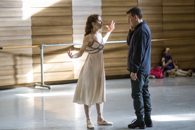 In this Tuesday, September 12, 2017 photo, Director Julio Bocca instructs principal ballet dancer Maria Noel Riccetto during rehearsal for Romeo and Juliet in Montevideo, Uruguay. Bocca recently announced that he would be stepping down as director of Uruguay’s National ballet of the Sodre but that he will continue to live in Uruguay and will focus fully on teaching the company and completing his dream of turning it into one of the best in the world. (Photo by Matilde Campodonico/AP Photo)