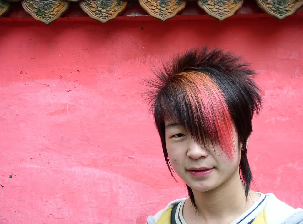 “China: Portrait of a People” by Photographer Tom Carter