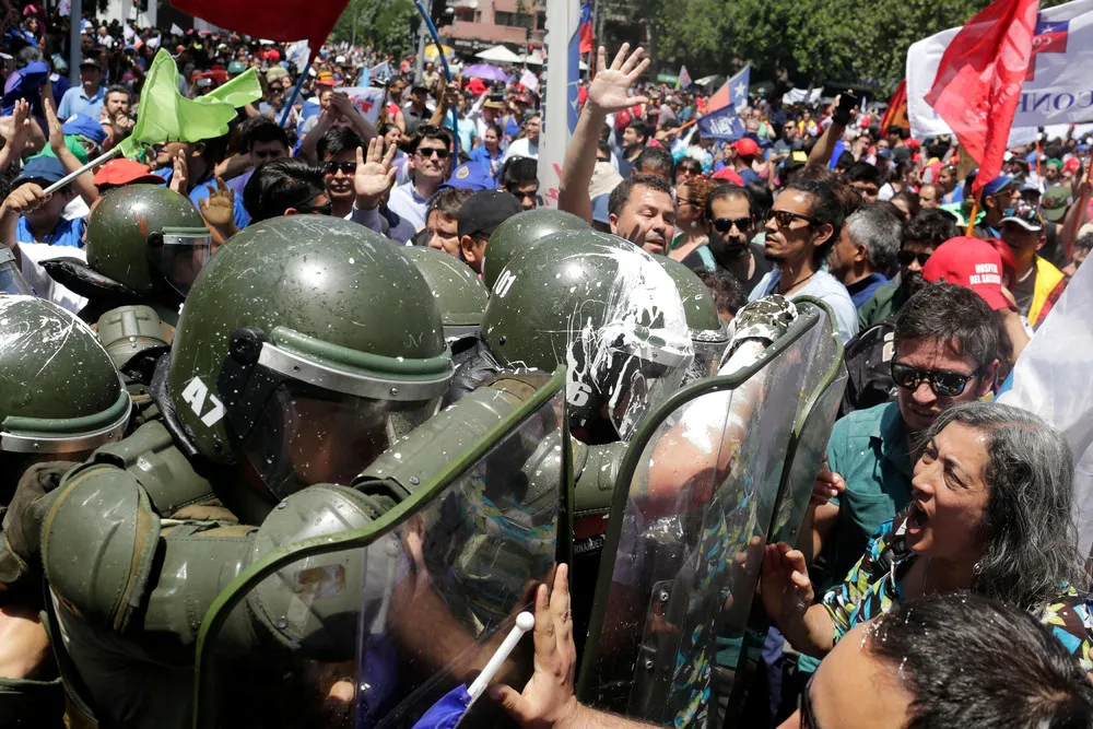 The Day in Photos – November 11, 2016