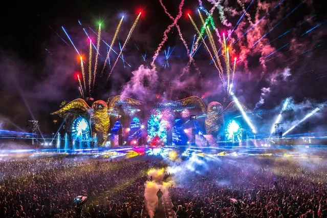 In this handout photo provided by Insomniac, the 4th Annual Electric Daisy Carnival (EDC), New York returns to MetLife Stadium Memorial Day weekend, May 23-24, 2015. (Photo by Insomniac via Getty Images)