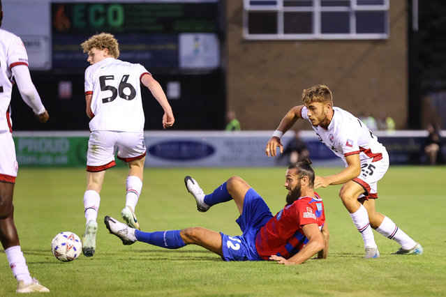 Andy Carroll of Dagenham & Redbridge during the pre-season friendly match between Dagenham & Redbridge and Crawley Town on July 15, 2025 in Dagenham, England. (Photo by Jacques Feeney/Offside/Offside via Getty Images)