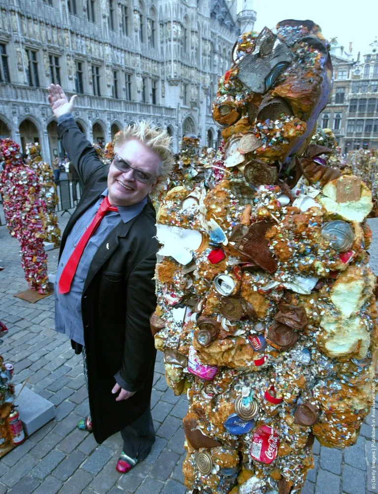 Ha Schult Unveils Trash Peoples