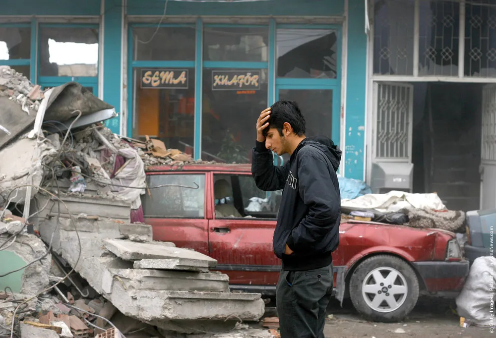 Death Toll Over 400 Following Magnitude 7.3 Earthquake