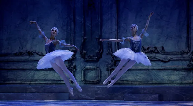 Russian and Maltese ballet dancers from various Moscow and Malta theatres perform during the premiere of “Crystal Palace” by Russian contemporary composer Alexey Shor, as part of the celebrations commemorating the 50th anniversary of diplomatic relations between Malta and Russia, in Valletta, Malta, July 21, 2017. (Photo by Darrin Zammit Lupi/Reuters)