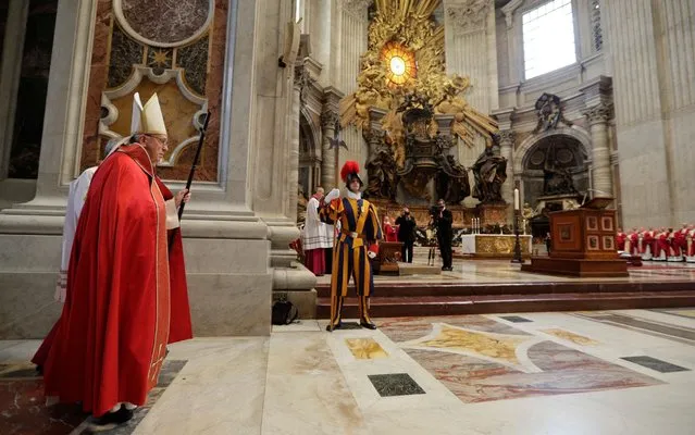 Pope Francis arrives to preside over the funeral ceremony for late Cardinal Andrea Cordero Lanza di Montezemolo, in St. Peter's Basilica, at the Vatican, Tuesday, November 21, 2017. Cardinal Cordero Lanza di Montezemolo was 92. (Photo by Andrew Medichini/AP Photo)